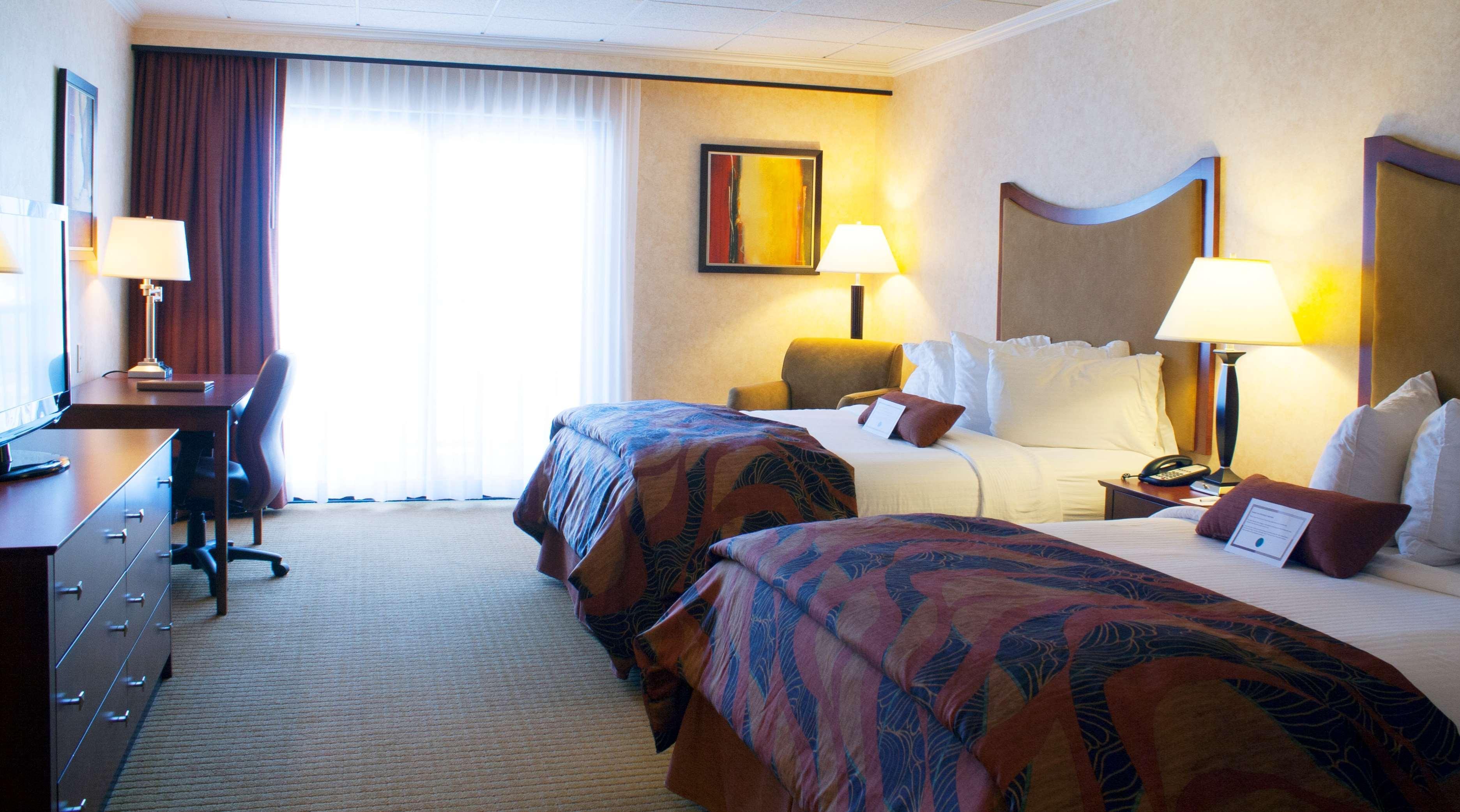 Best Western Plus Oswego Hotel And Conference Center Екстериор снимка
